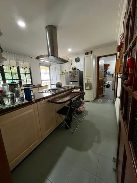Peaceful & Green Bungalow – Batu 4, Port Dickson untuk Untuk Dijual - RM 1,500,000, Apr 2026 - PropertyGuru.com.my