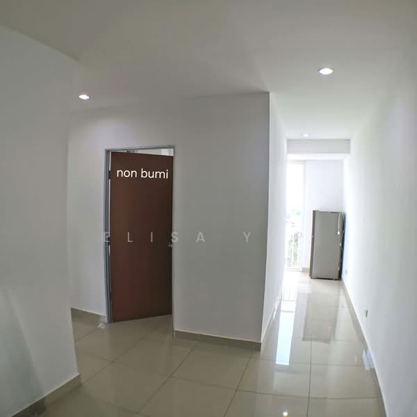 Service Residence for Sale at Menara U - Elisa Yap - Corridor - PropertyGuru.com.my