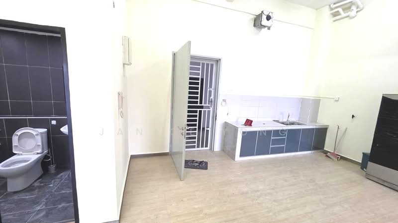 Service Residence for Sale at The Garden Residences - Janice Yong - Kitchen - PropertyGuru.com.my