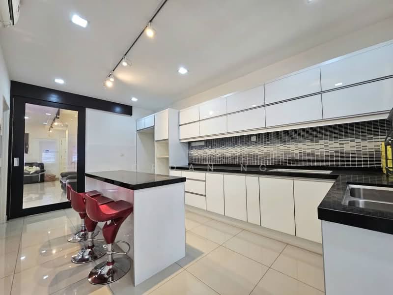 2-storey Terraced House for Sale in Kota Kemuning (Shah Alam) - Jordan Ng - Kitchen - PropertyGuru.com.my
