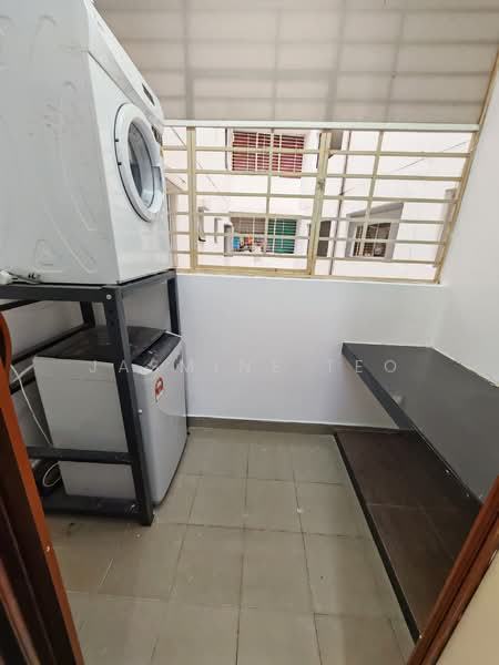 Apartment for Rent at Pangsapuri Seri Mutiara - Jasmine Teo - Balcony - PropertyGuru.com.my