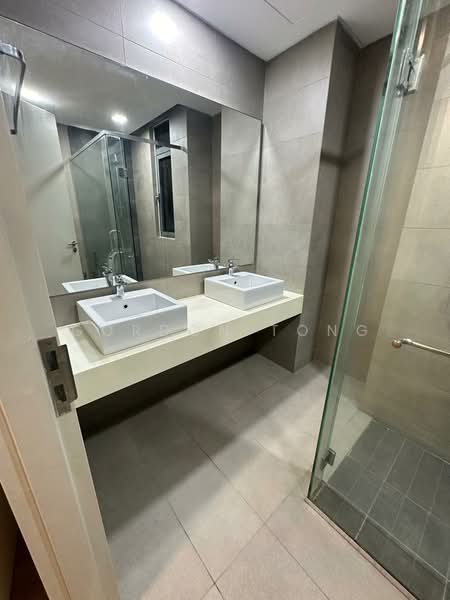 Condominium for Rent at Vivo Residential Suites - Gordon Tong - Bathroom - PropertyGuru.com.my