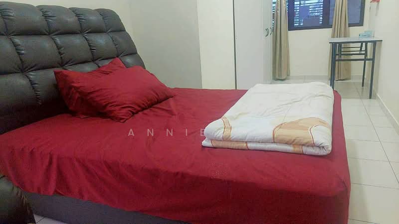 2-storey Terraced House for Sale in Bandar Tasik Puteri (Rawang) - Annie Ng - Bedroom - PropertyGuru.com.my