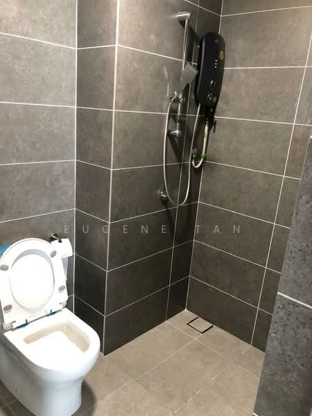 Service Residence for Sale at The Glenz @ Glenmarie - Eugene Tan - Bathroom - PropertyGuru.com.my