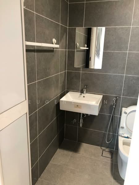 Service Residence for Sale at The Glenz @ Glenmarie - Eugene Tan - Bathroom - PropertyGuru.com.my