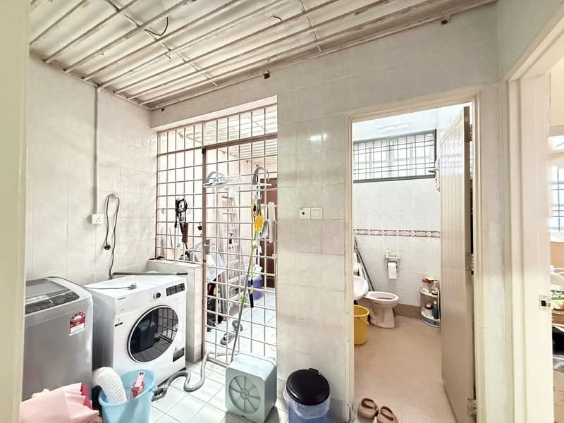 2-storey Terraced House for Sale in Bukit Indah (Iskandar Puteri (Nusajaya)) - Werner Kee - Bathroom - PropertyGuru.com.my