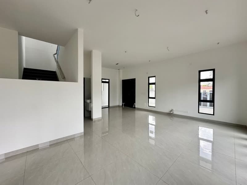 Bandar Uda Utama untuk Untuk Dijual - RM 2,680,000, Apr 2026 - Living Room - PropertyGuru.com.my