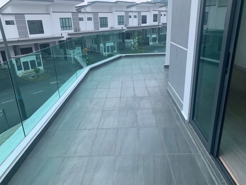 Semi-Detached House for Sale in Prima Saujana (Kajang) - FB Chong - Balcony - PropertyGuru.com.my