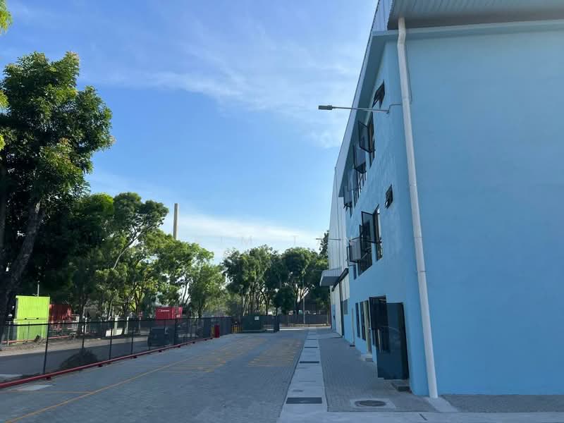 Factory for Rent in Taman Perindustrian Pulau Indah (Klang) - Kim Tan - Exterior - PropertyGuru.com.my