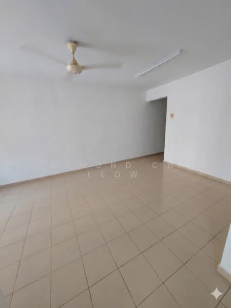Sri Ehsan untuk Untuk Dijual - RM 235,000, Mac 2026 - Living Room - PropertyGuru.com.my