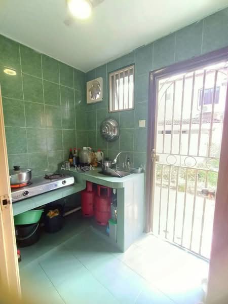 Rumah Teres 2 Tingkat untuk Dijual di Kota Bidari (Rawang) - Annie Ng - Kitchen - PropertyGuru.com.my