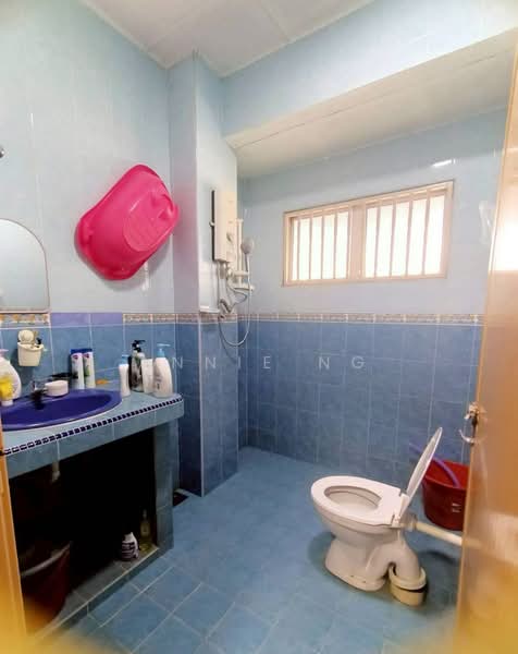 Rumah Teres 2 Tingkat untuk Dijual di Kota Bidari (Rawang) - Annie Ng - Bathroom - PropertyGuru.com.my