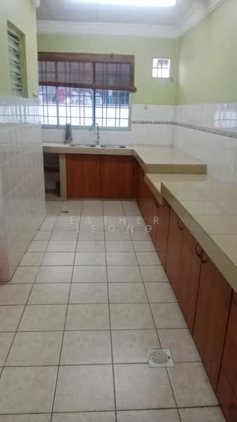2-storey Terraced House for Rent in Bukit Rimau (Shah Alam) - Esther Leong - Kitchen - PropertyGuru.com.my