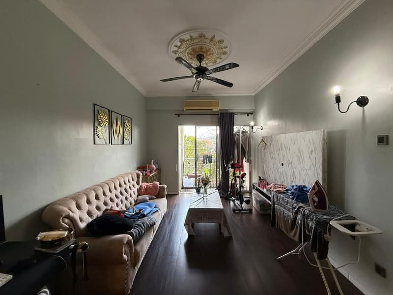 Condominium for Sale at Tiara Duta - Azli Ibrahim - Living Room - PropertyGuru.com.my