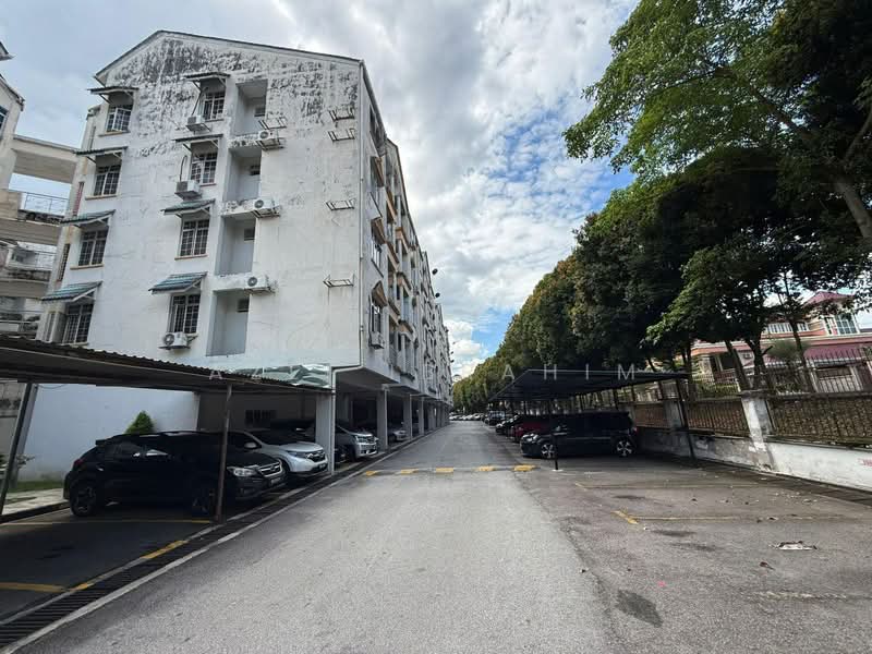 Condominium for Sale at Tiara Duta - Azli Ibrahim - Exterior - PropertyGuru.com.my