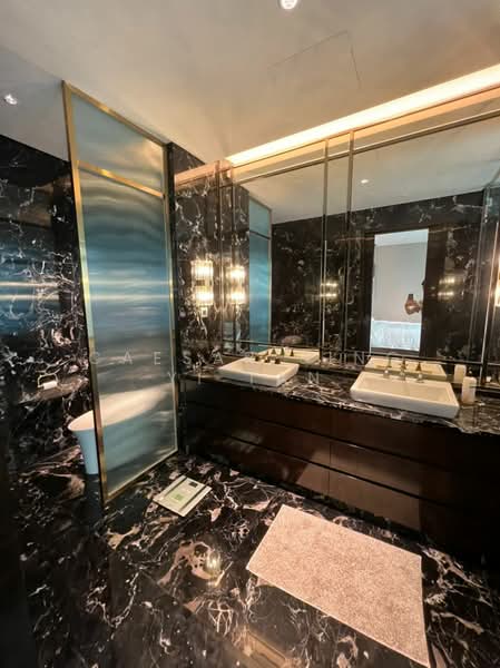 Four Seasons Place untuk Untuk Dijual - RM 6,500,000, Apr 2026 - Bathroom - PropertyGuru.com.my