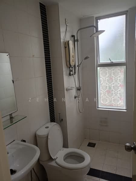 Service Residence for Rent at Domain 4 @ NeoCyber - Zehan Zaki - Bathroom - PropertyGuru.com.my