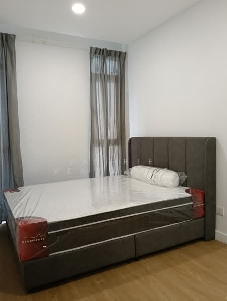 Condominium for Rent at Vivo Residential Suites - Valerie Venna Hee - Bedroom - PropertyGuru.com.my