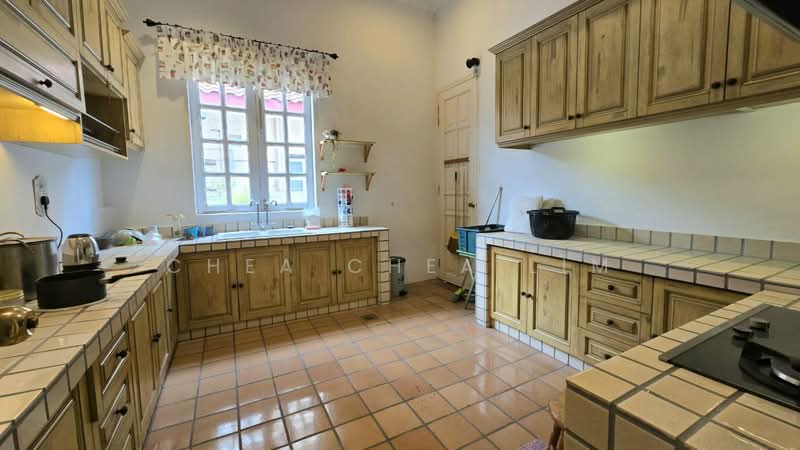 Bungalow for Sale in Tiger Lane (Ipoh) - Chea Chea Lim - Kitchen - PropertyGuru.com.my