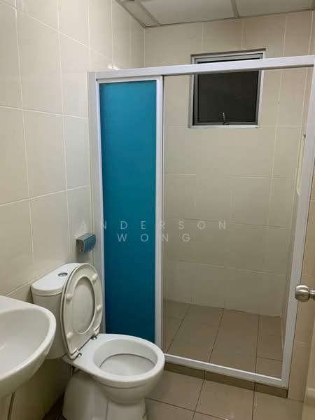 OUG Parklane untuk Untuk Disewa - RM 700 /bulan, Apr 2026 - Bathroom - PropertyGuru.com.my