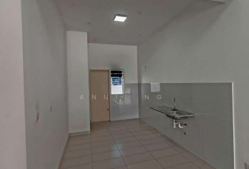 2-storey Terraced House for Rent in Kota Emerald (Rawang) - Annie Ng - Kitchen - PropertyGuru.com.my