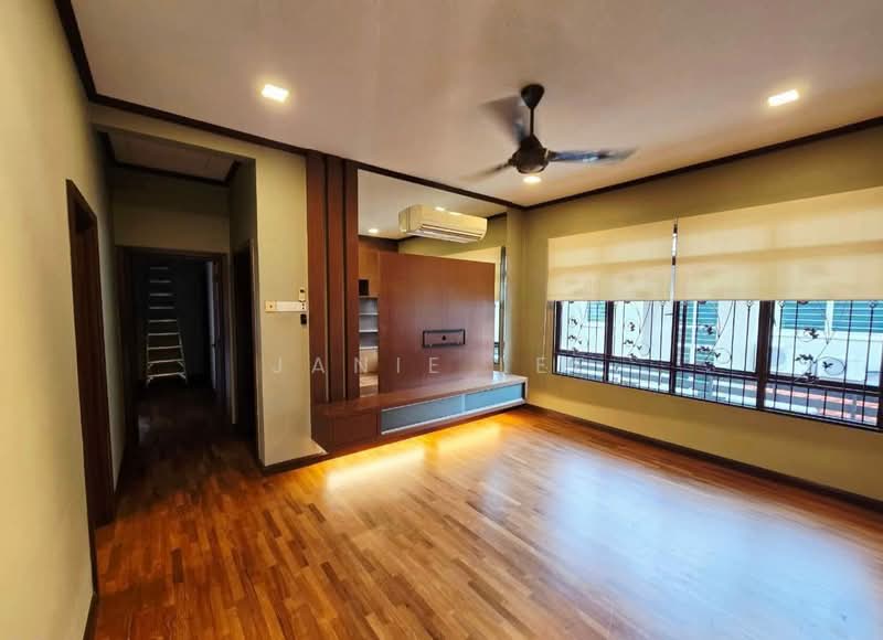 Zero-Lot Bungalow for Sale in Setia Eco Park (Setia Alam) - Janie Lee - Living Room - PropertyGuru.com.my