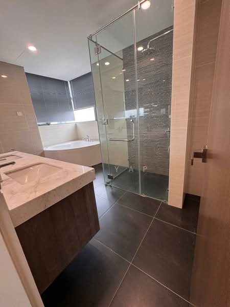 D'Rapport untuk Untuk Dijual - RM 1,700,000, Mac 2026 - Bathroom - PropertyGuru.com.my