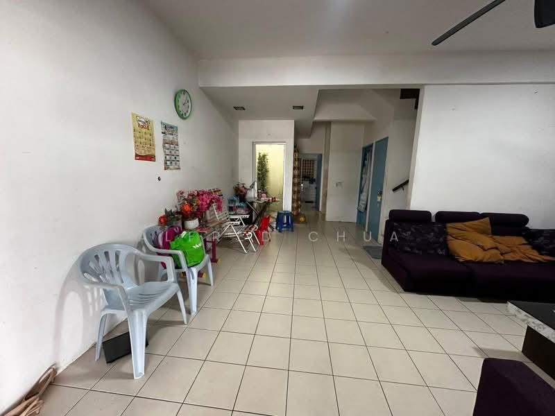 2-storey Terraced House for Sale in Kuching (Sarawak) - Alfred Chua - Living Room - PropertyGuru.com.my