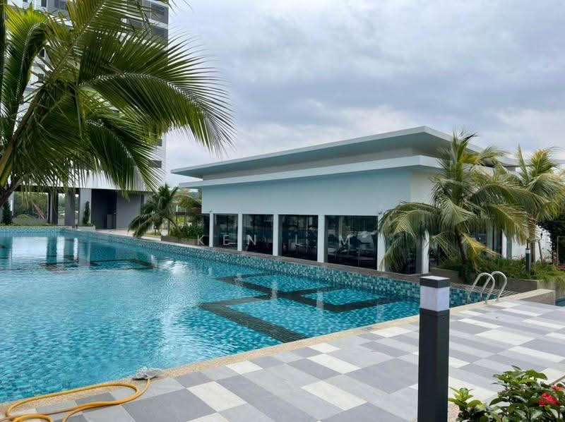 Service Residence for Rent at Traders Park - Ken Lim - Pool - PropertyGuru.com.my