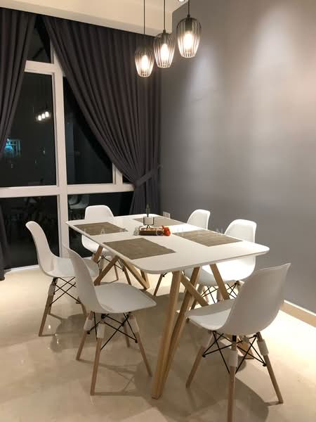 Condominium for Sale at Paradiso Nuova (Merak Kayangan) - Ian Chen - Dining Room - PropertyGuru.com.my