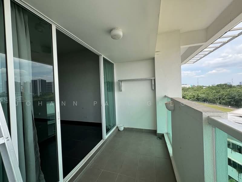 Condominium for Sale at Subang Parkhomes - Johann Paul Gregory - Balcony - PropertyGuru.com.my