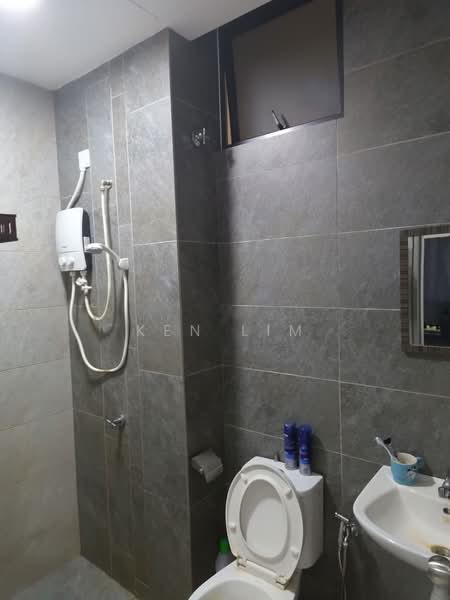Service Residence for Rent at Traders Park - Ken Lim - Bathroom - PropertyGuru.com.my