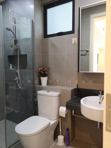 Service Residence for Rent at Arnica @ Tropicana Gardens - Vincent Heng - Bathroom - PropertyGuru.com.my