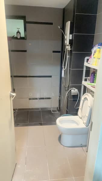 Condominium for Rent at The Z Residence - Gerald Liew - Bathroom - PropertyGuru.com.my