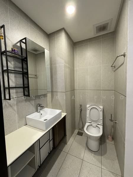 Service Residence for Rent at Millerz Square Serviced Residence - Yoong Keat Phoo - Bathroom - PropertyGuru.com.my