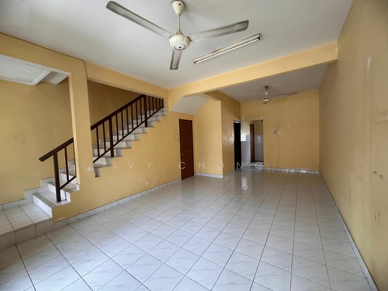 2-storey Terraced House for Sale in Taman Putra Prima (Puchong) - Ivy Chong - Interior - PropertyGuru.com.my