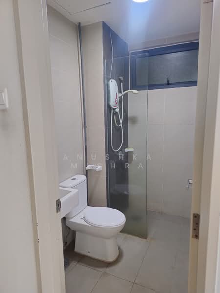 The Raffles Suites untuk Untuk Disewa - RM 2,000 /bulan, Mac 2026 - Bathroom - PropertyGuru.com.my