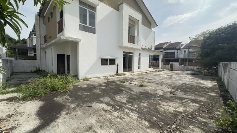 Semi-Detached House for Sale in Rawang (Selangor) - Lucas Loh - Exterior - PropertyGuru.com.my