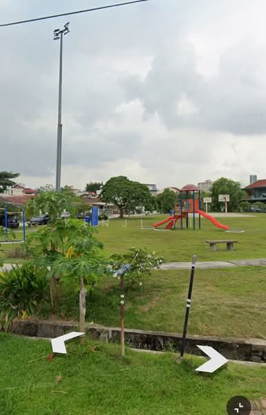 1-storey Terraced House for Sale in Taman Desa Jaya (Kepong) - Kenji Ti - Garden - PropertyGuru.com.my