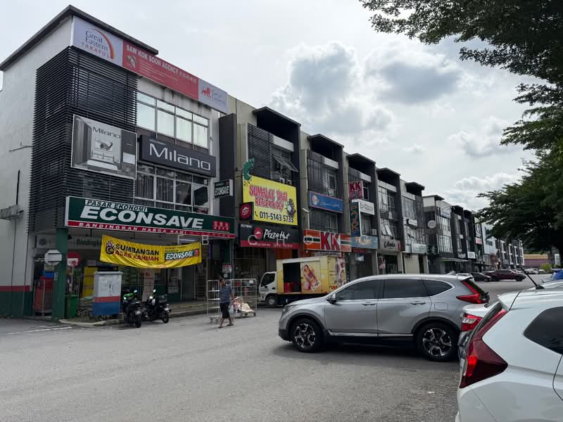 Shop / Office for Rent in Kawasan Perniagaan Kiara (Semenyih) - FB Chong - Exterior - PropertyGuru.com.my
