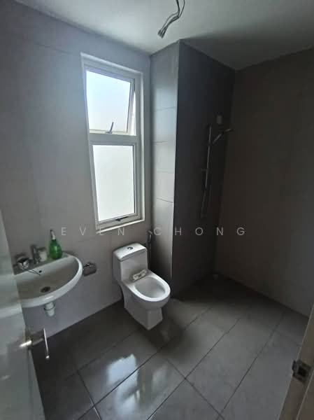 Condominium for Sale at Casa Green Condominium - Even Chong - Bathroom - PropertyGuru.com.my
