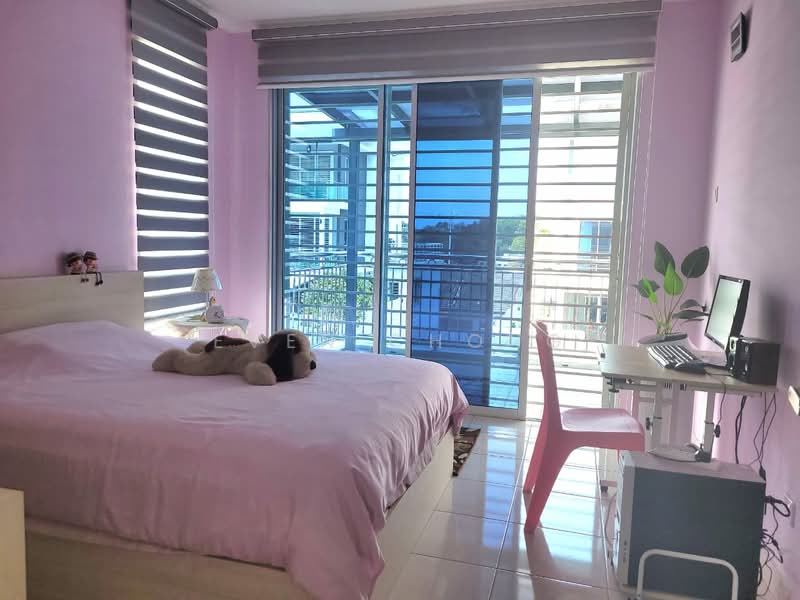 3-storey Terraced House for Sale in Seri Kembangan (Selangor) - Even Chong - PropertyGuru.com.my