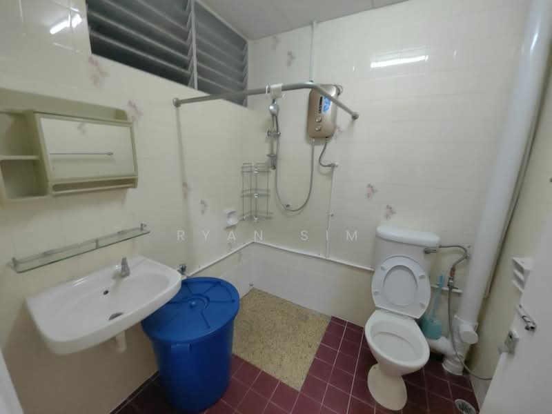 Midlands Court untuk Untuk Disewa - RM 2,500 /bulan, Mac 2026 - Bathroom - PropertyGuru.com.my