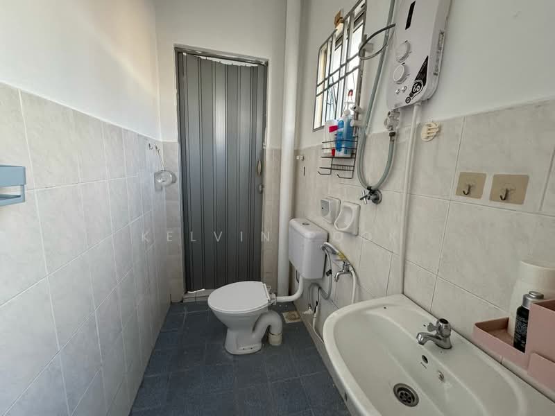 2-storey Terraced House for Sale in Balakong (Selangor) - Kelvin Pook - PropertyGuru.com.my