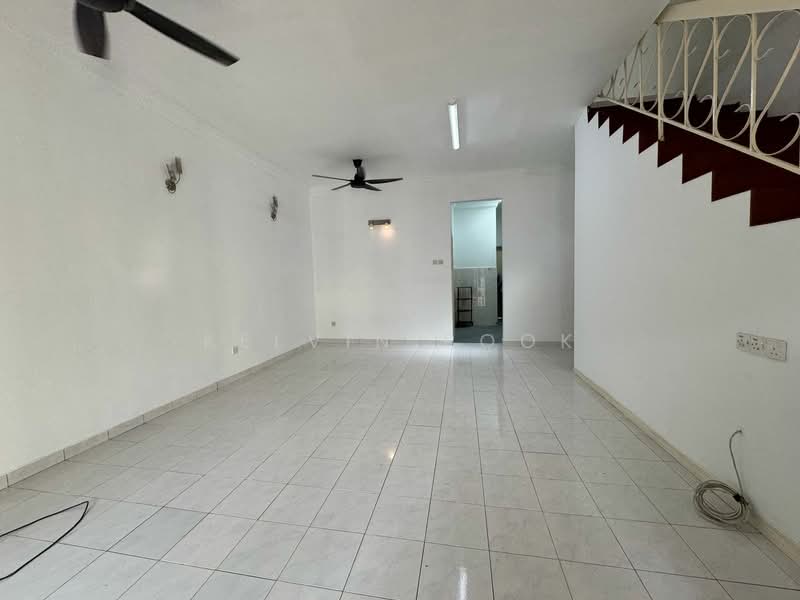 2-storey Terraced House for Sale in Balakong (Selangor) - Kelvin Pook - PropertyGuru.com.my