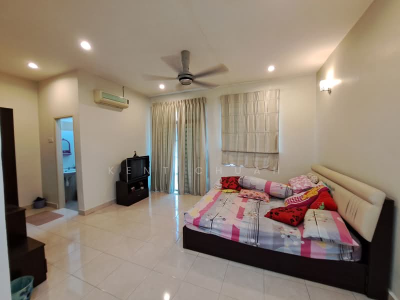2-storey Terraced House for Rent in Taman Bagan Lalang (Butterworth) - Kent Chuah - Bedroom - PropertyGuru.com.my