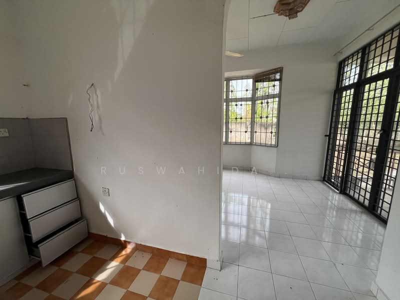 Bungalow for Sale in Jitra (Kedah) - Ruswahida . - Interior - PropertyGuru.com.my