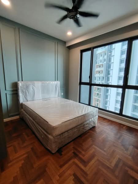 Service Residence for Sale at Bloomsvale Menara Vista Petaling - Jenson Low - Bedroom - PropertyGuru.com.my