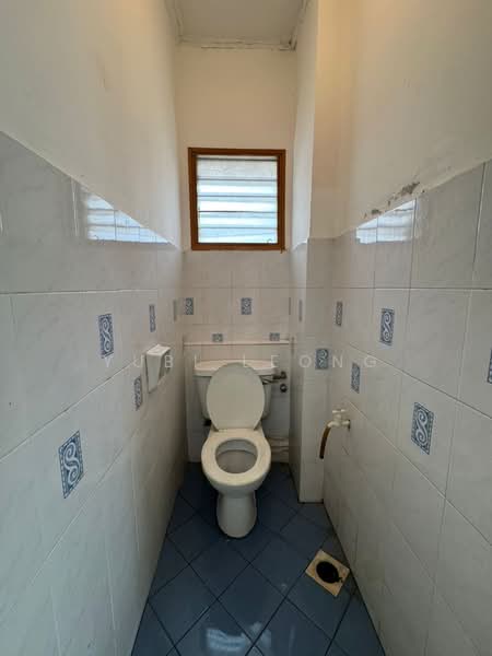 Aman Dua untuk Untuk Dijual - RM 275,000, Mac 2026 - Bathroom - PropertyGuru.com.my