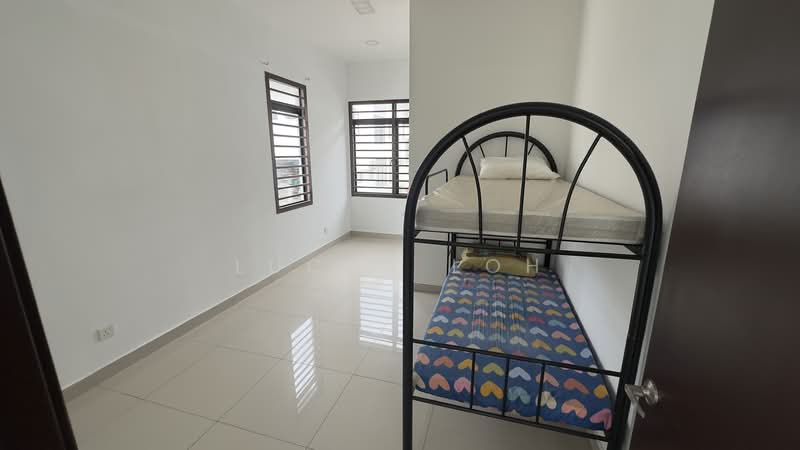2-storey Terraced House for Sale in Rawang (Selangor) - Lucas Loh - Bedroom - PropertyGuru.com.my